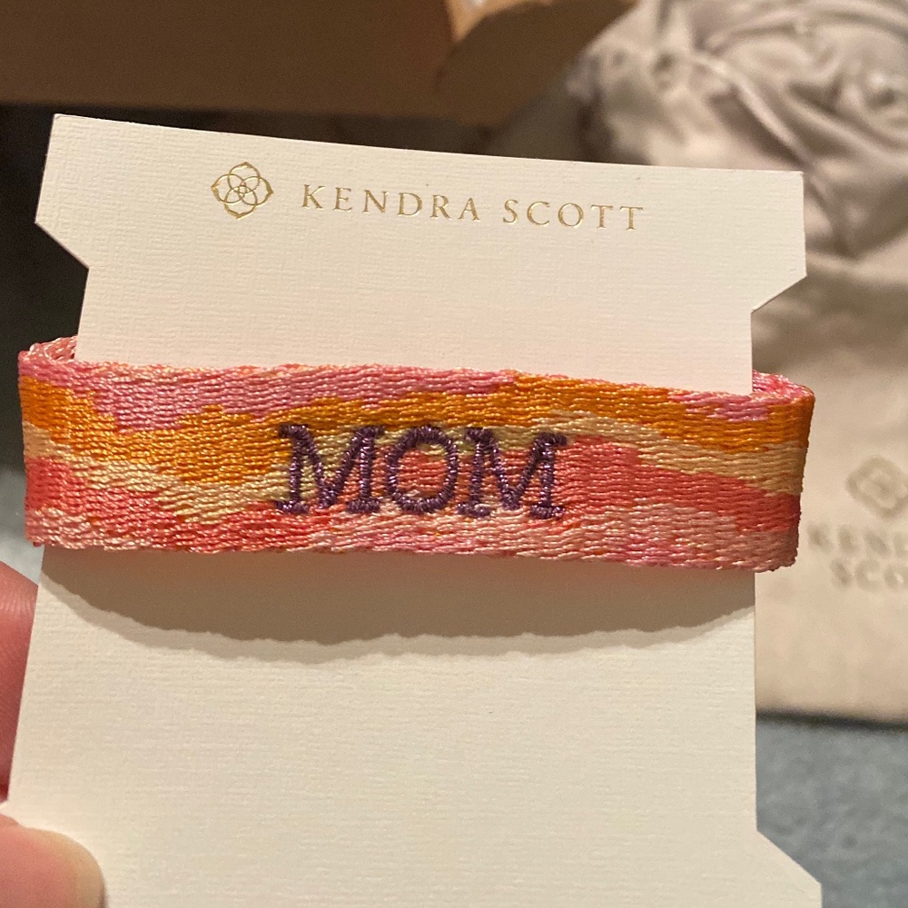 Kendra Scott Mom Woven Friendship Bracelet